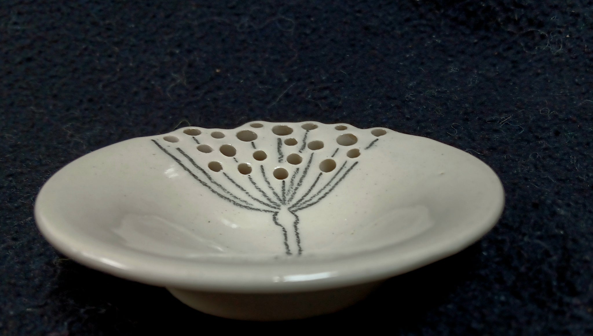 Decorative dish 2